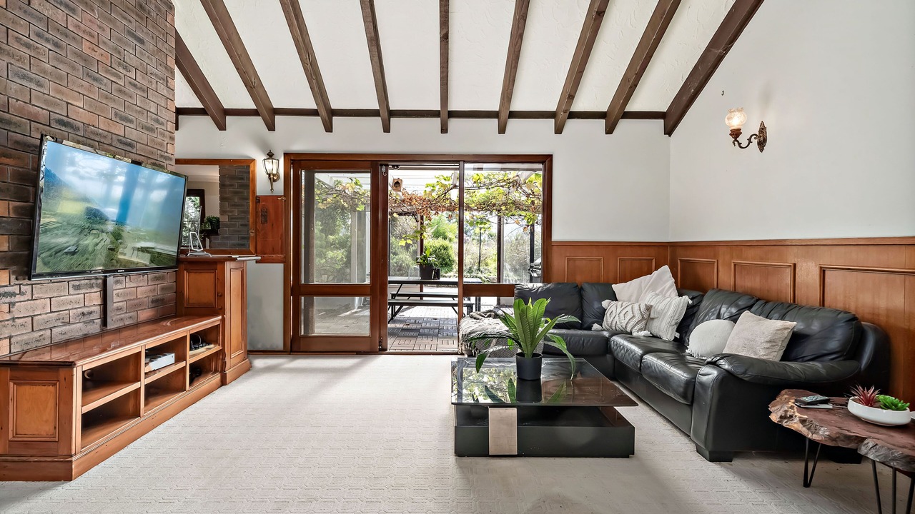 Photo of Livingroom in Raymond Terrace