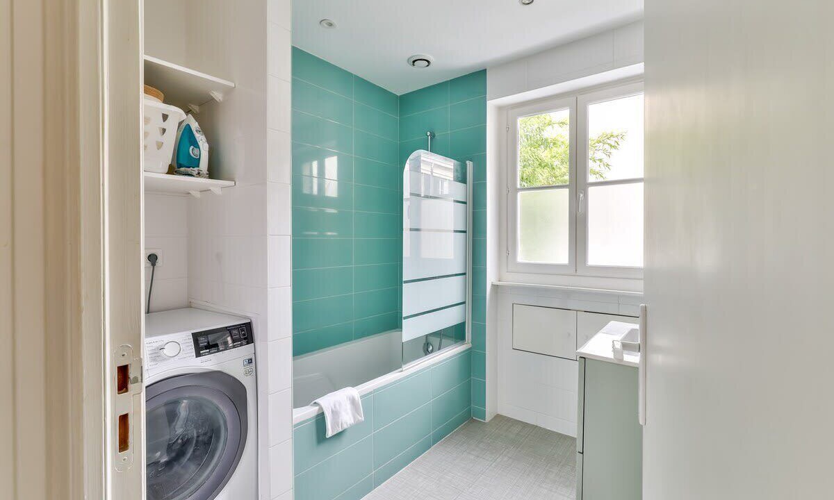 Photo of Bathroom in Saint-Mande