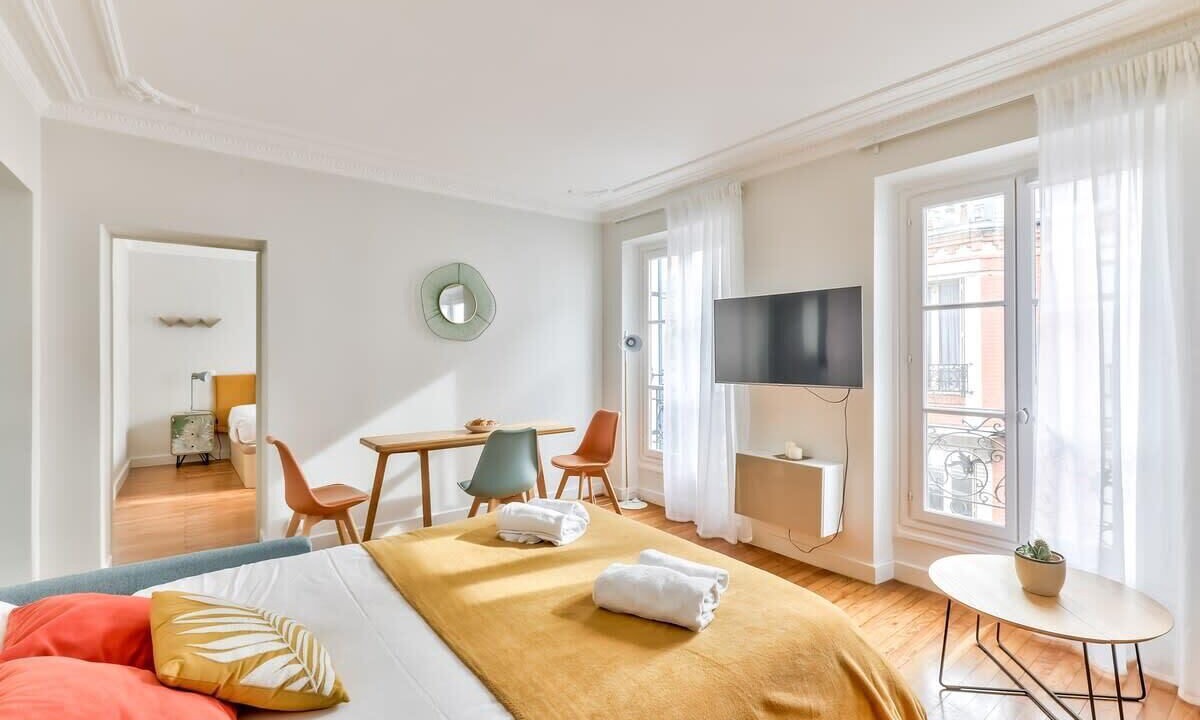 Photo of Bedroom in Saint-Mande