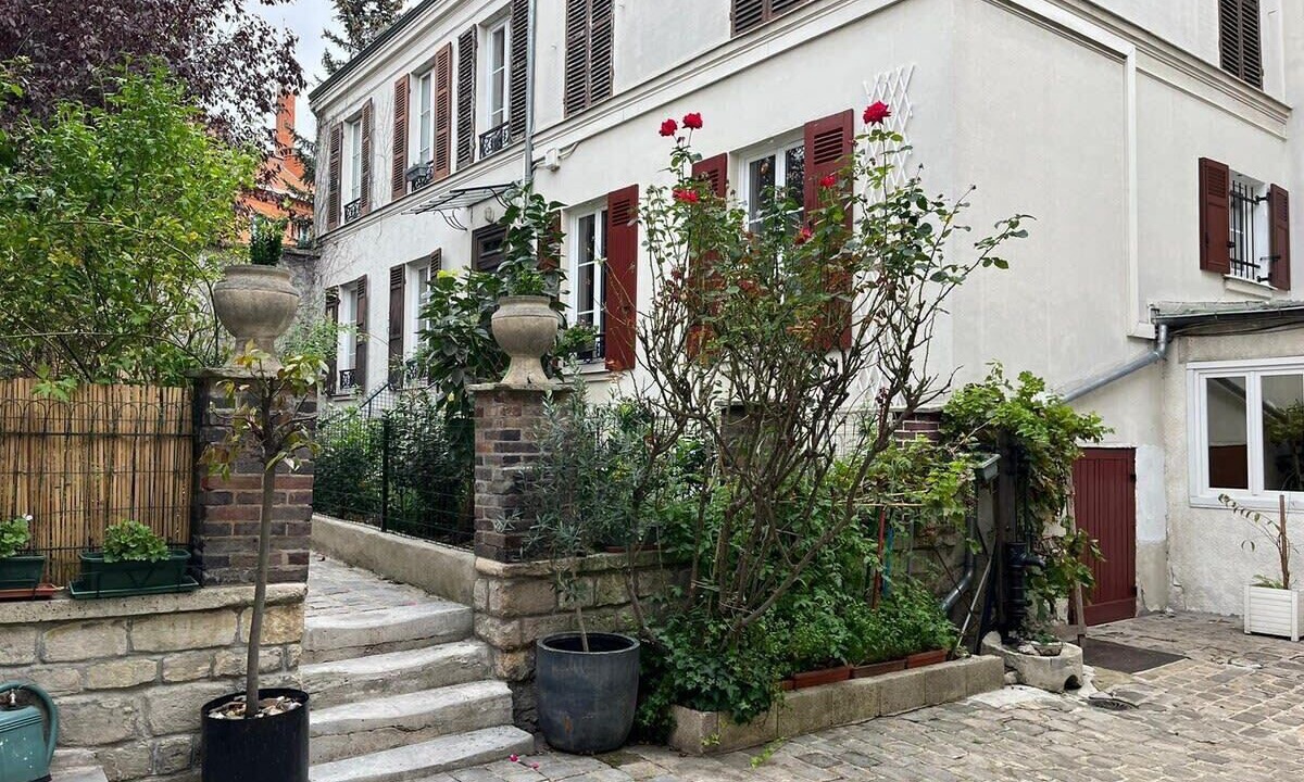 Photo of Outdoor in Saint-Mande