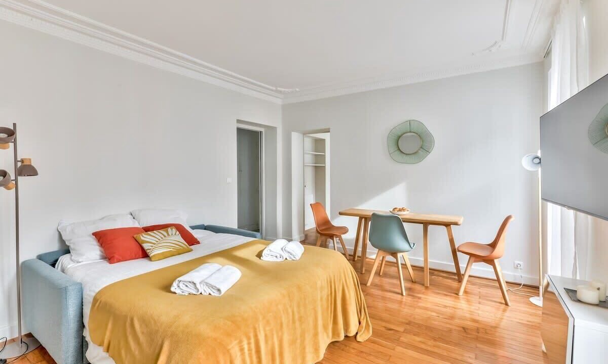 Photo of Bedroom in Saint-Mande