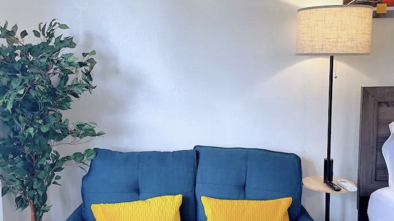 Photo of Livingroom in McCully - Moiliili