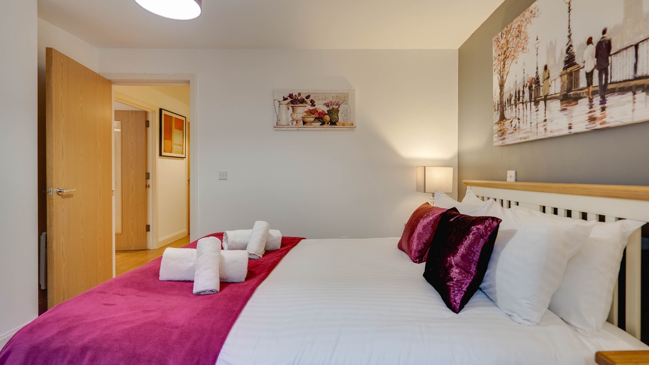 Photo of Bedroom in Theatreland Birmingham