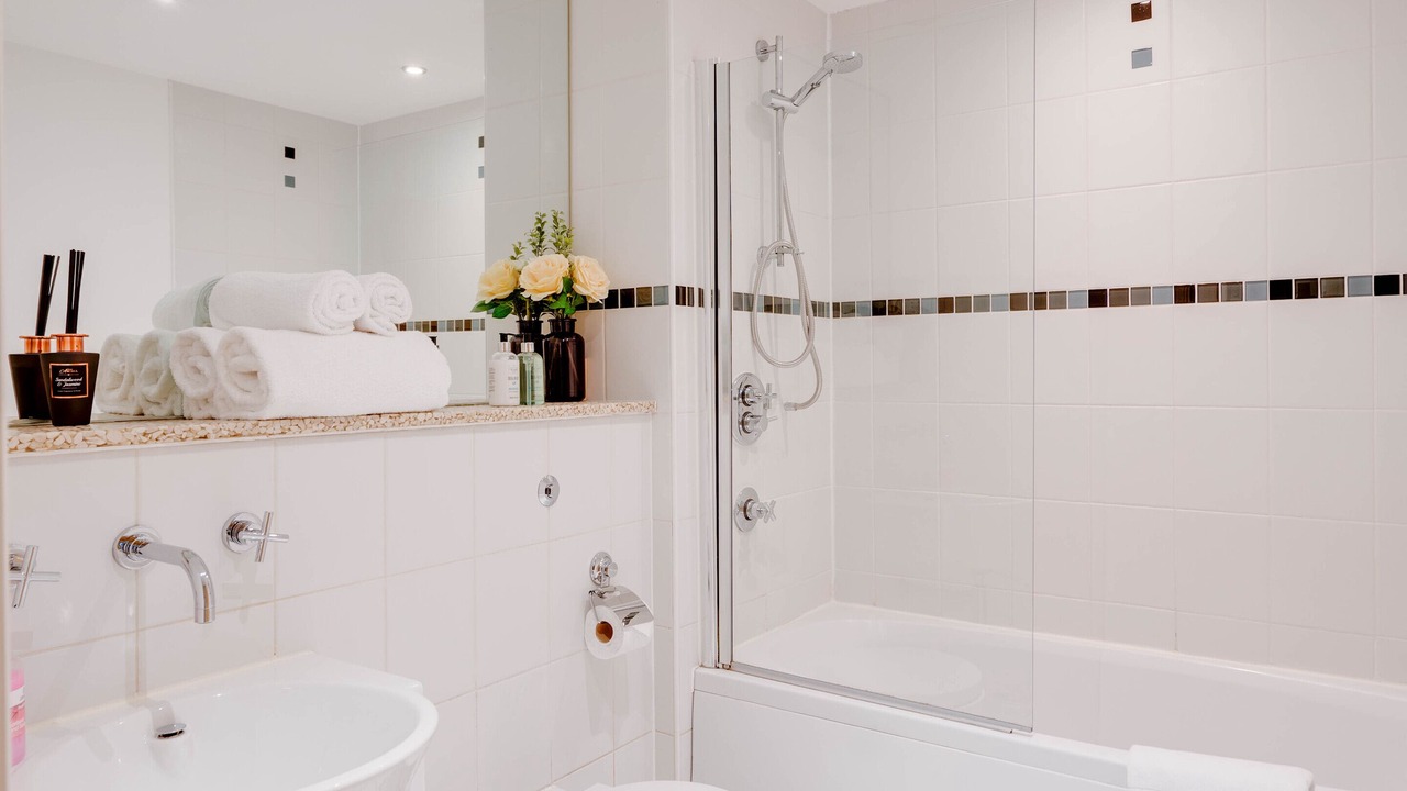 Photo of Bathroom in Theatreland Birmingham