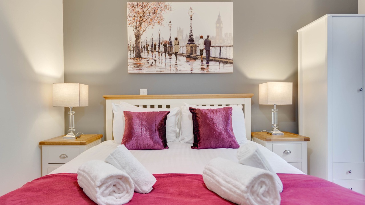 Photo of Bedroom in Theatreland Birmingham