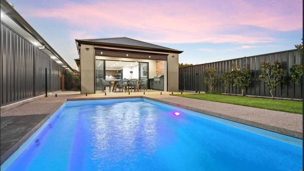 Photo of Outdoor in Semaphore Park