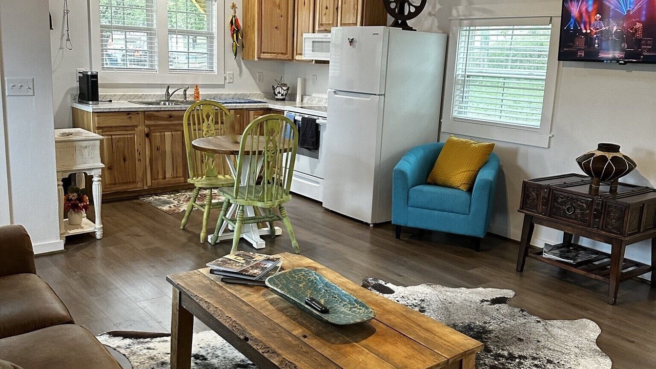 Photo of Livingroom in Bandera