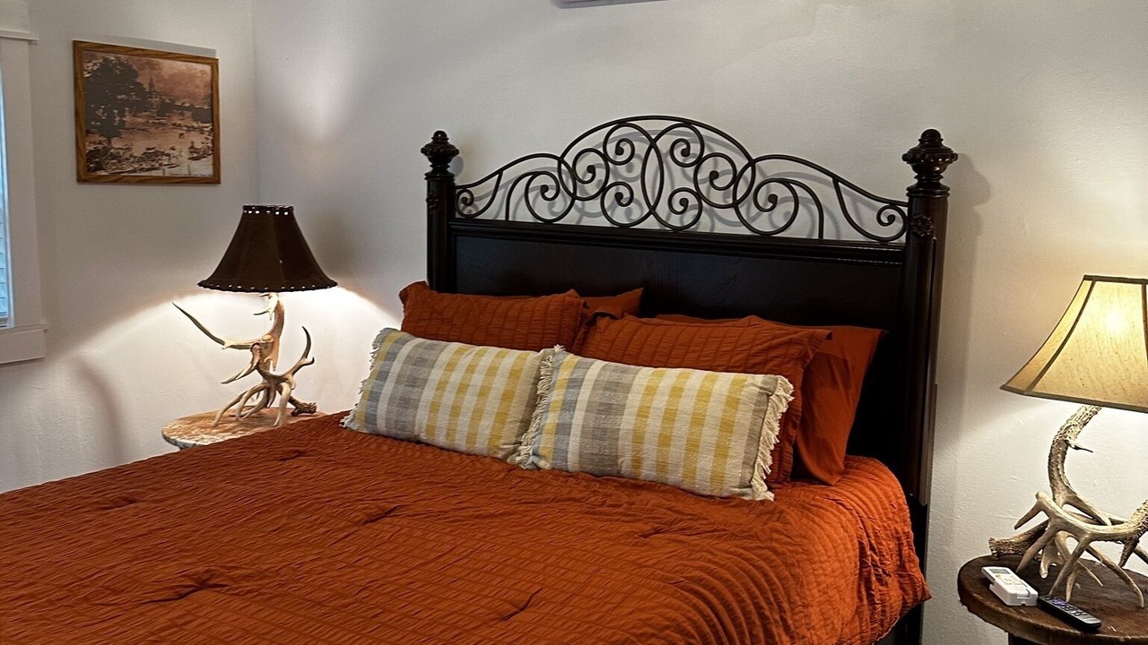 Photo of Bedroom in Bandera