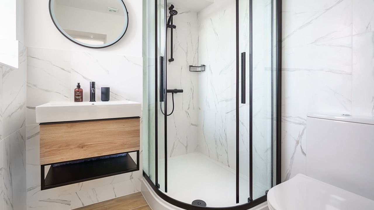 Photo of Bathroom in Llanfairpwllgwyngyll