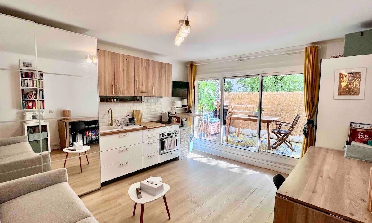 Photo of Livingroom in Levallois-Perret