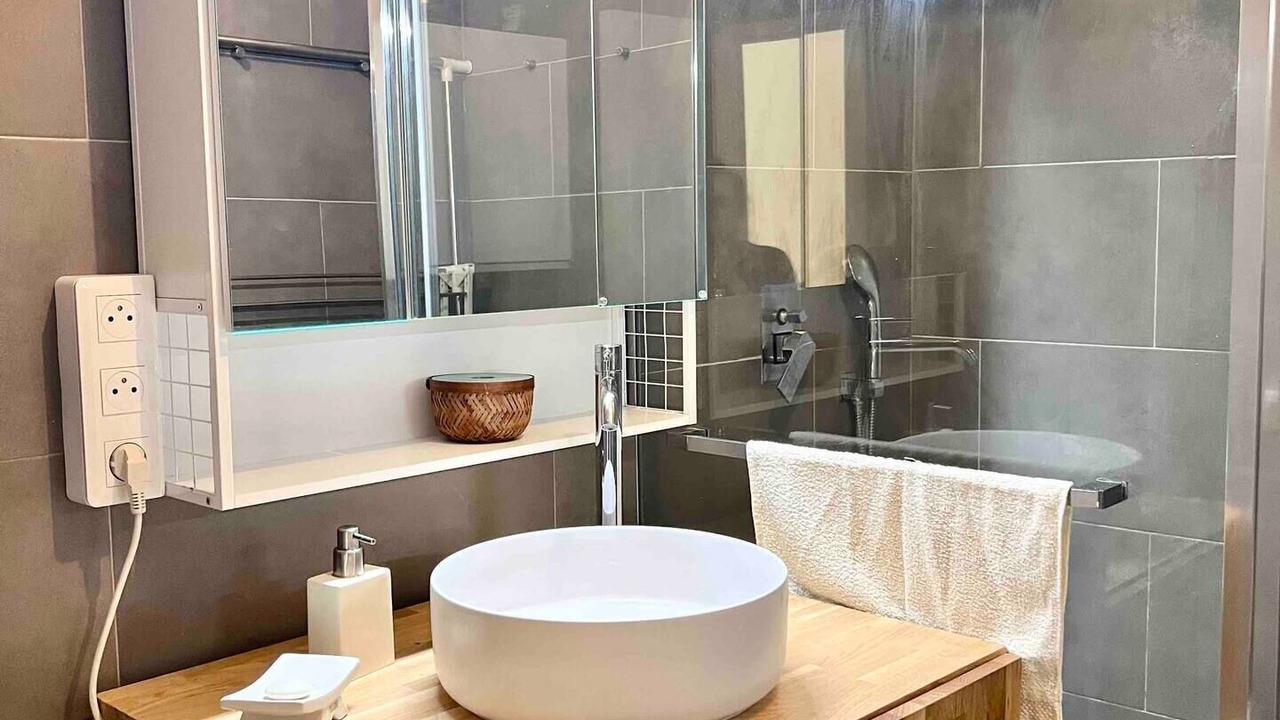 Photo of Bathroom in Levallois-Perret