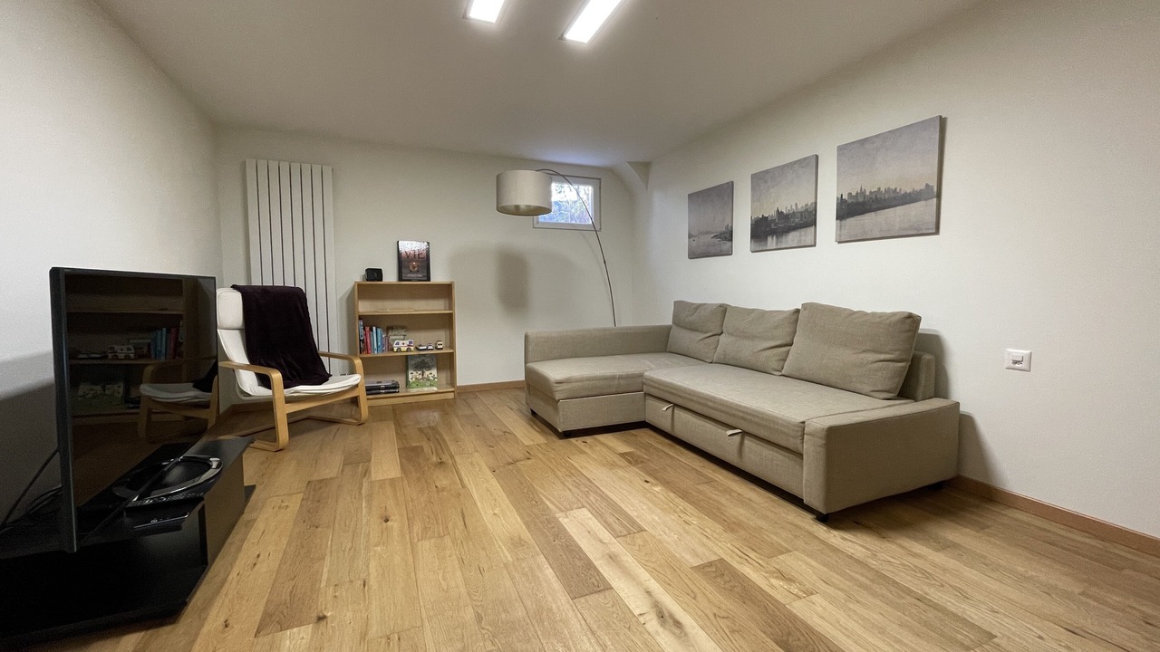 Photo of Livingroom in Aclens