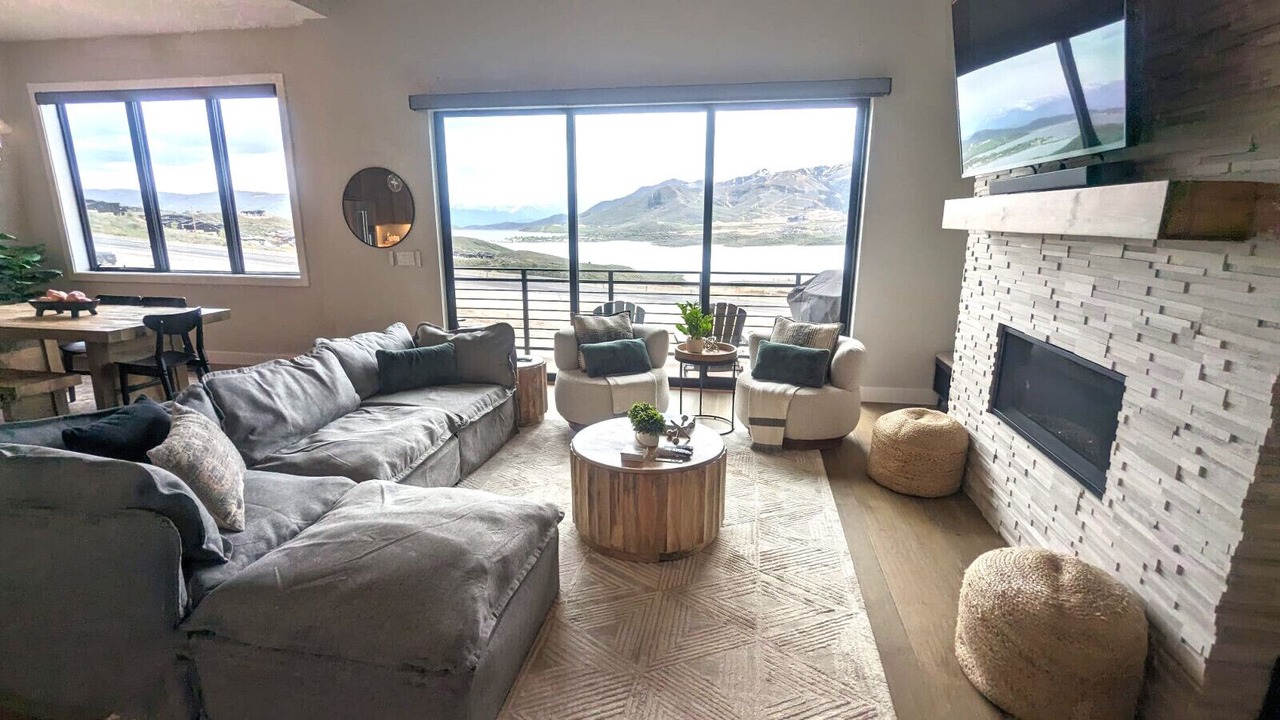 Photo of Bedroom in Hideout