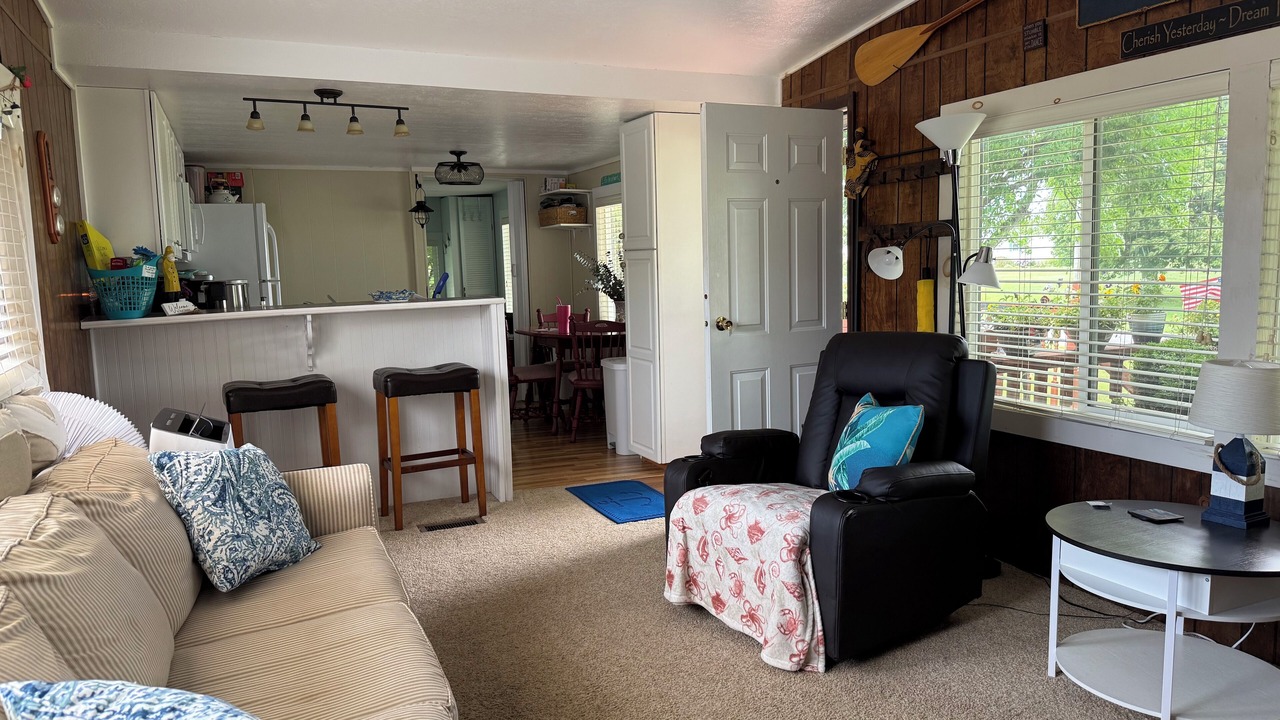 Photo of Livingroom in Cape Vincent