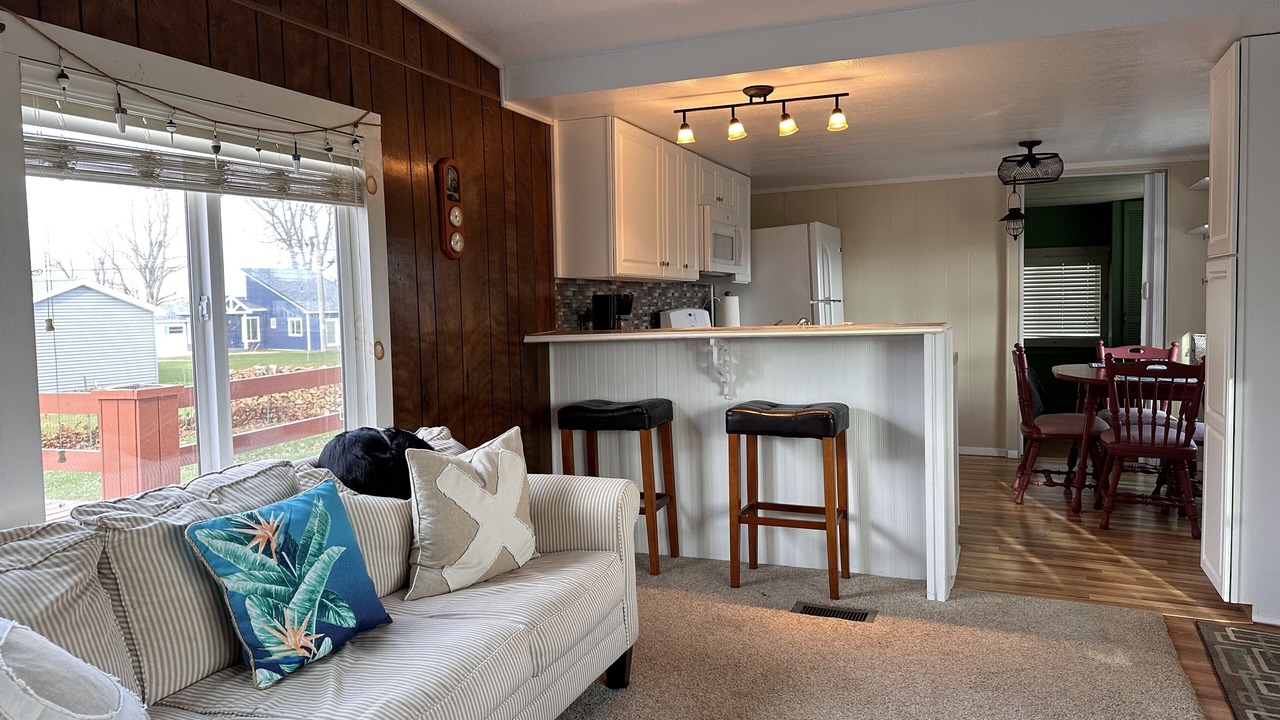 Photo of Livingroom in Cape Vincent