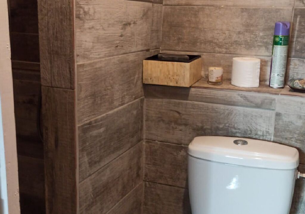 Photo of Bathroom in Vogue