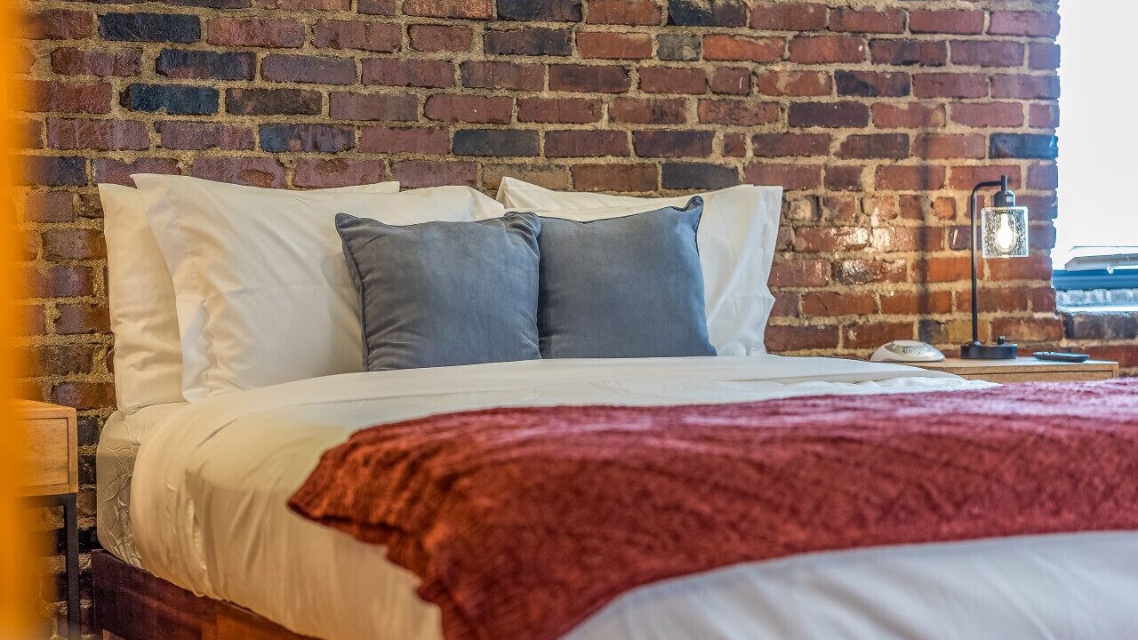 Photo of Bedroom in Downtown Springfield