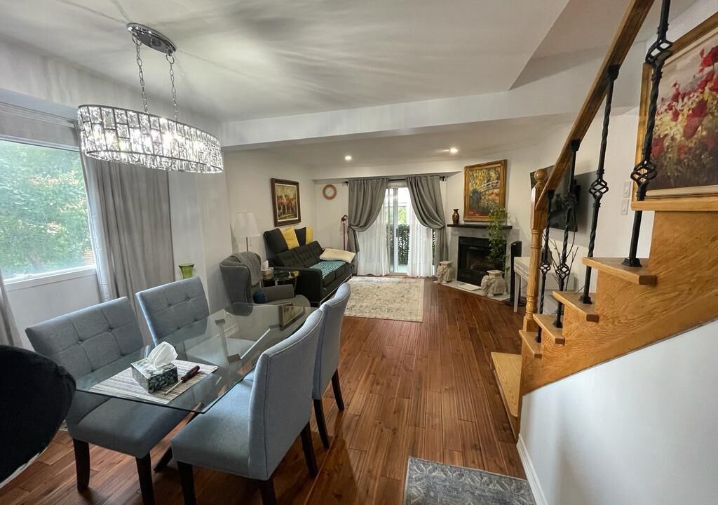Photo of Livingroom in Cabbagetown