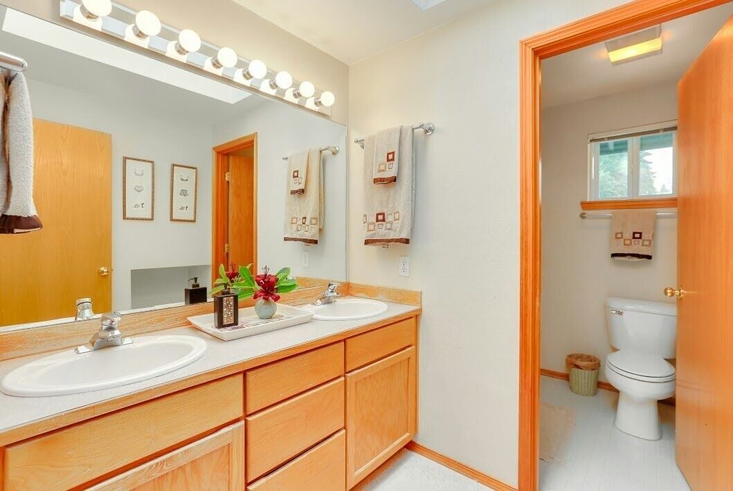 Photo of Bathroom in Kenmore