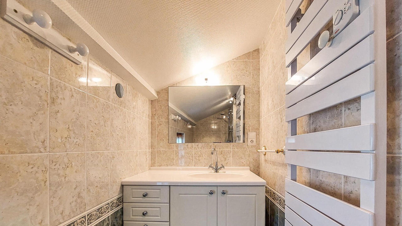 Photo of Bathroom in Saint-Pal-de-Senouire