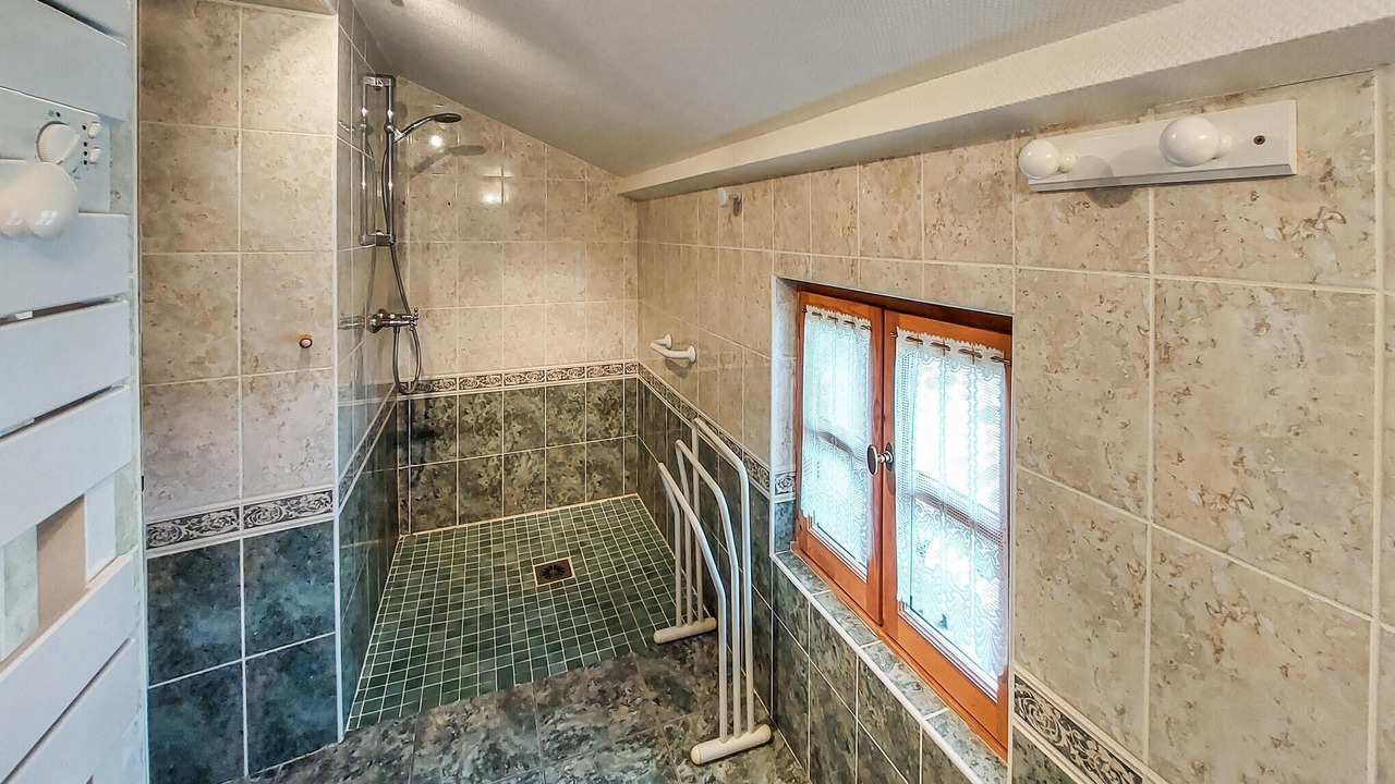 Photo of Bathroom in Saint-Pal-de-Senouire