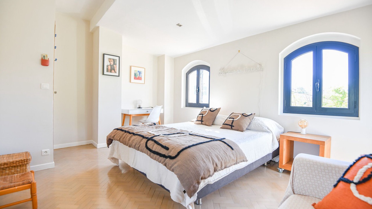 Photo of Bedroom in Saint-Lambert