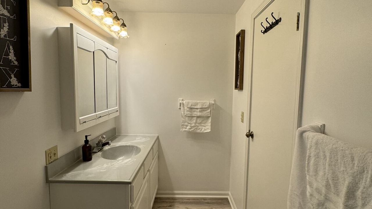 Photo of Bathroom in Burdett