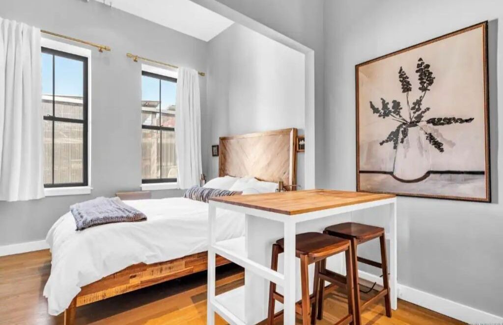 Photo of Bedroom in Downtown Portland