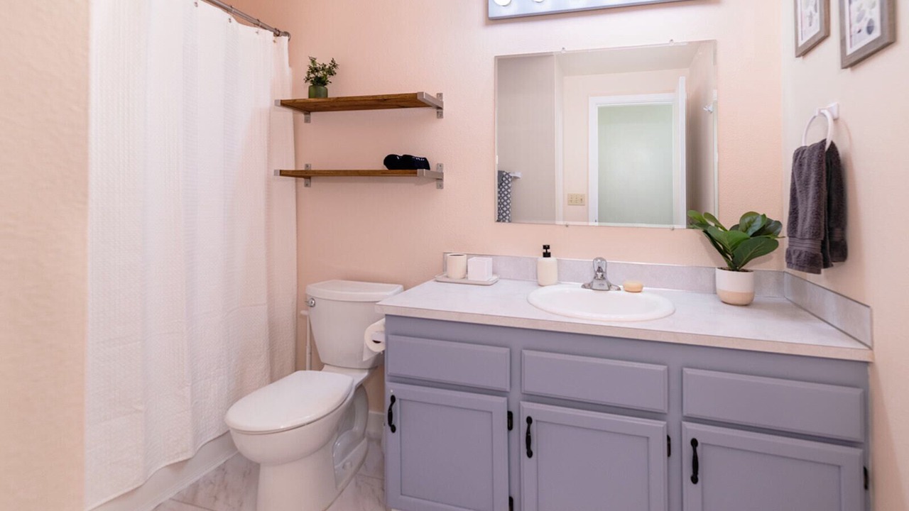 Photo of Bathroom in Mountain View