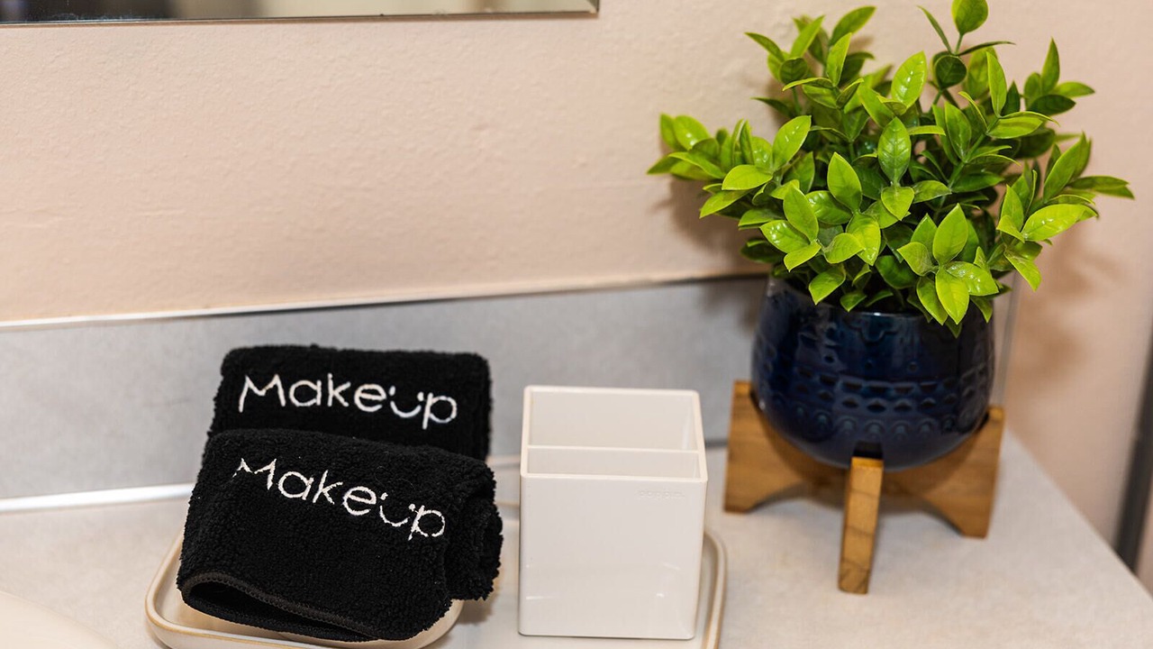 Photo of Bathroom in Mountain View