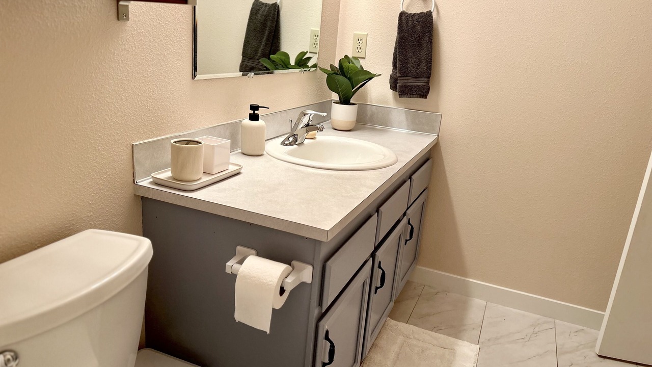 Photo of Bathroom in Mountain View