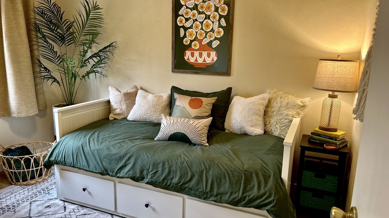 Photo of Bedroom in Mountain View