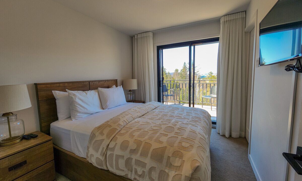 Photo of Bedroom in Tremblant-Les-Eaux