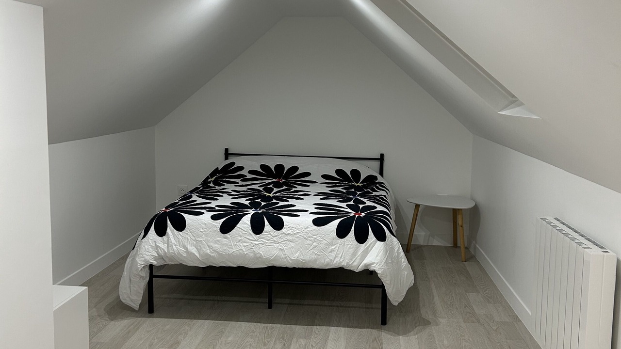 Photo of Bedroom in Louvres