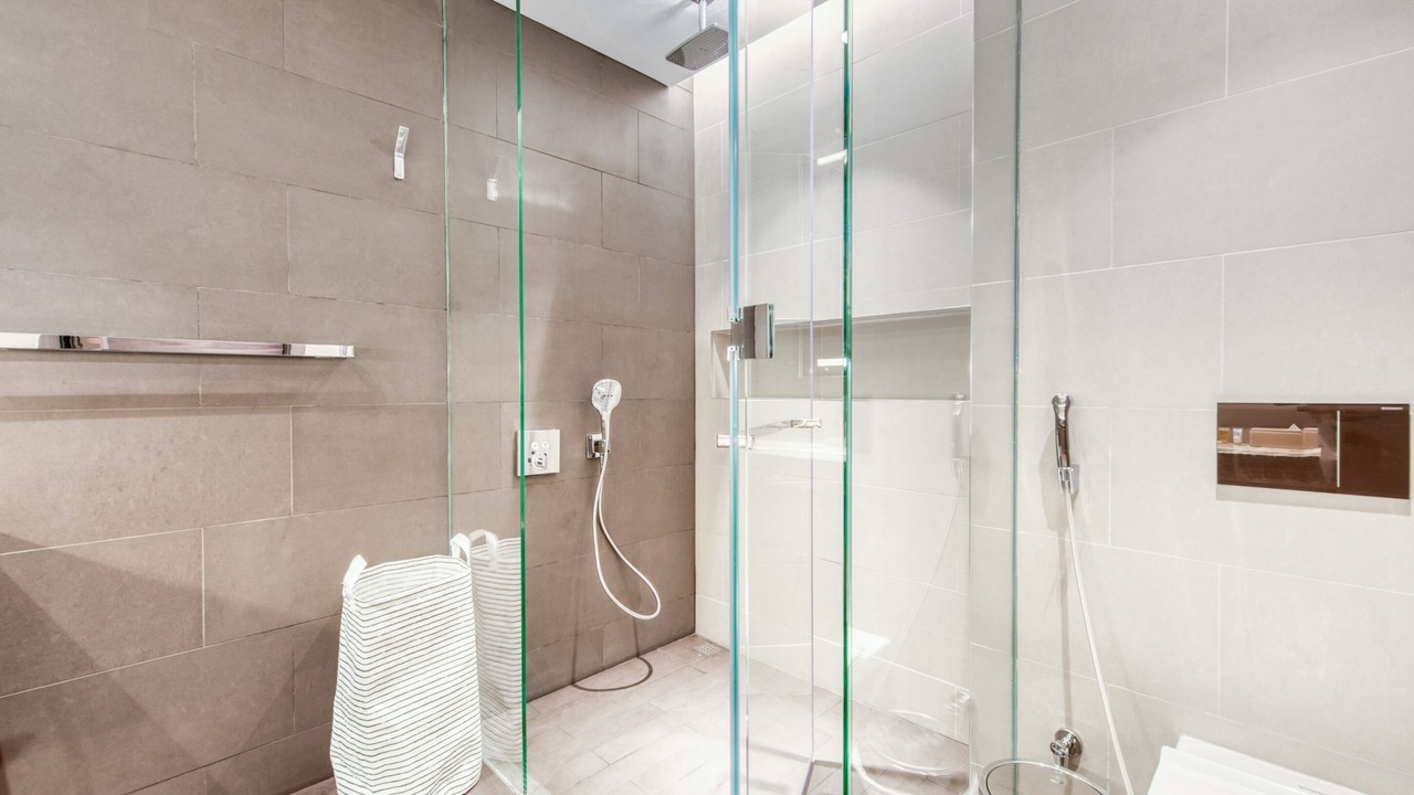 Photo of Bathroom in Palm Jumeirah
