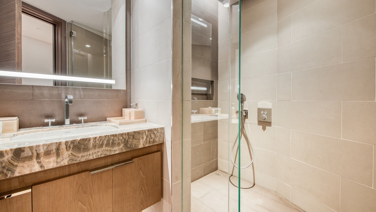 Photo of Bathroom in Palm Jumeirah