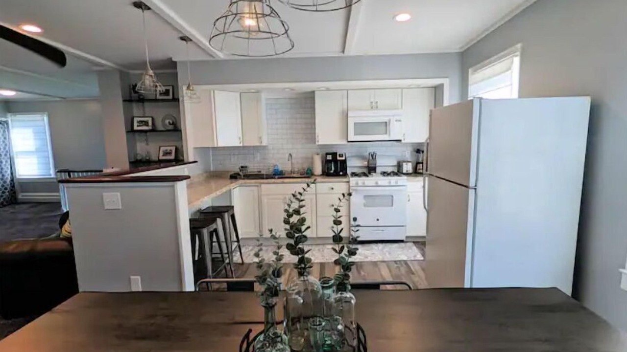 Photo of Bedroom in Almond