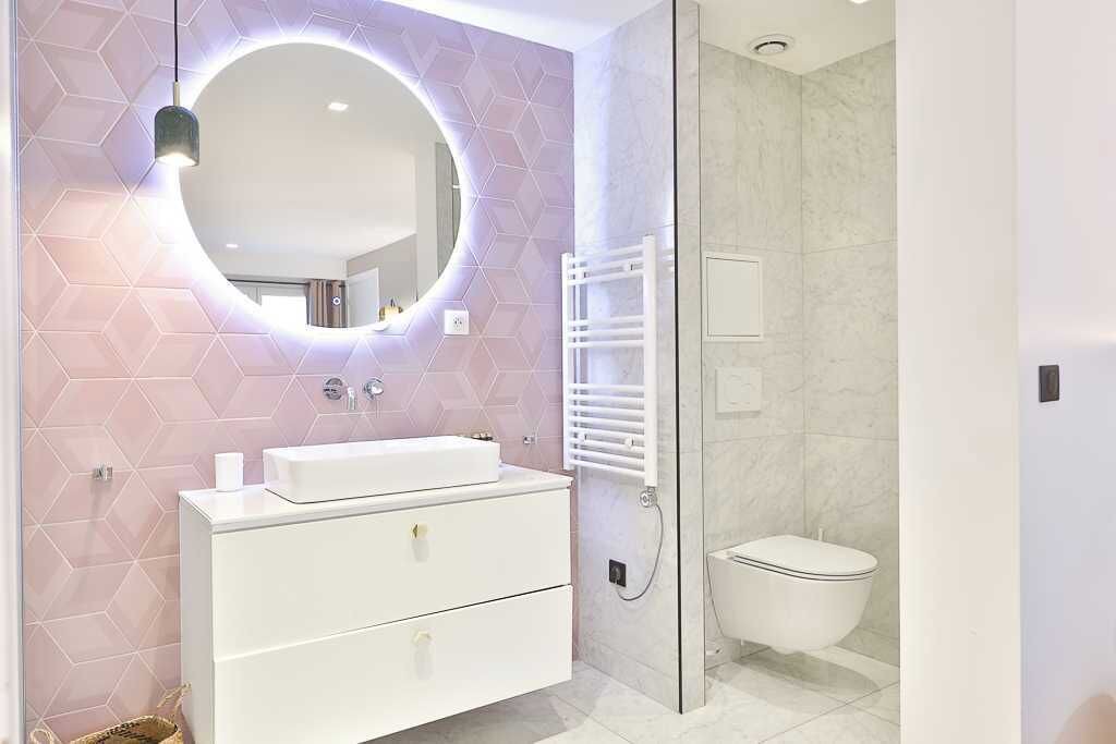 Photo of Bathroom in Quartier Saint-Ambroise