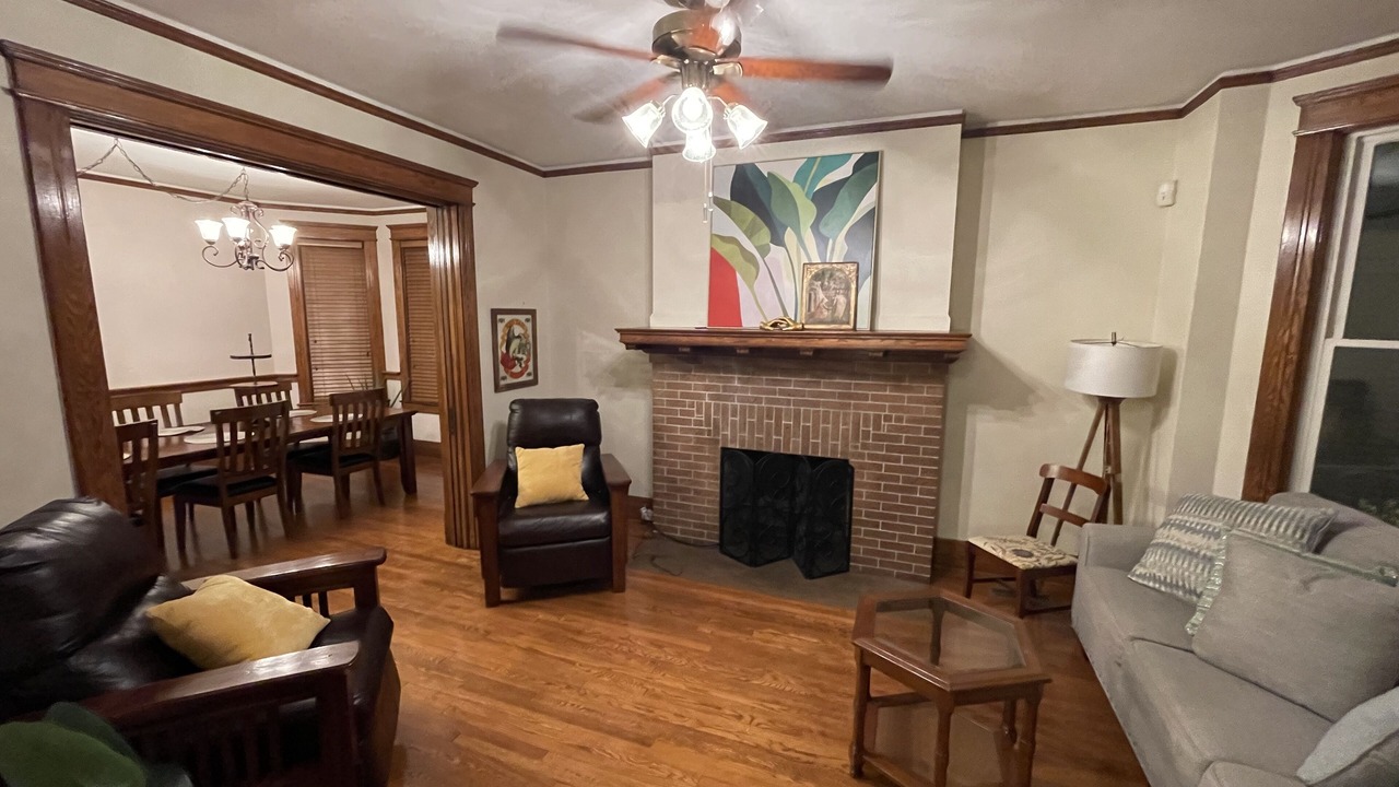 Photo of Livingroom in Melrose