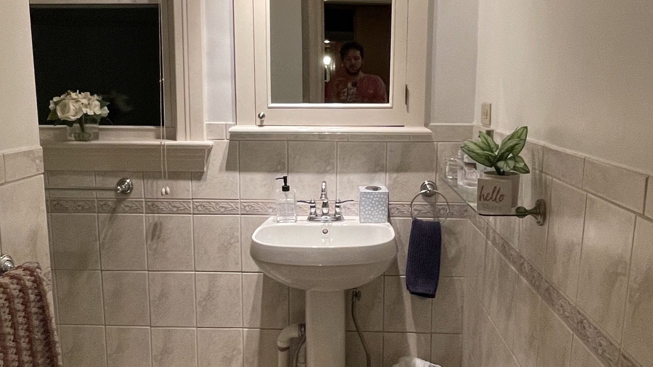 Photo of Bathroom in Melrose