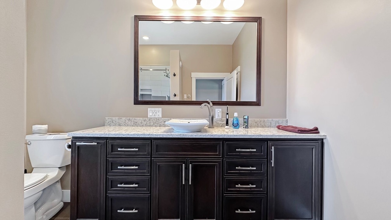 Photo of Bathroom in Saint David