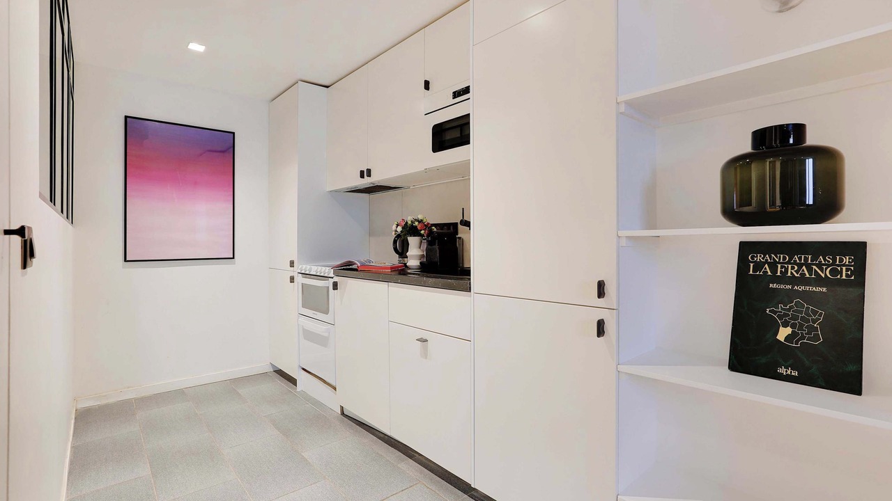 Photo of Kitchen in Quartier Saint-Ambroise
