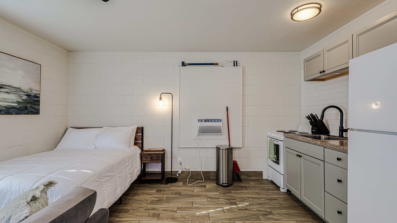 Photo of Bedroom in Winter Haven