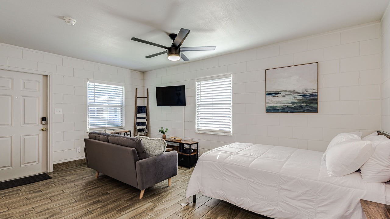 Photo of Bedroom in Winter Haven