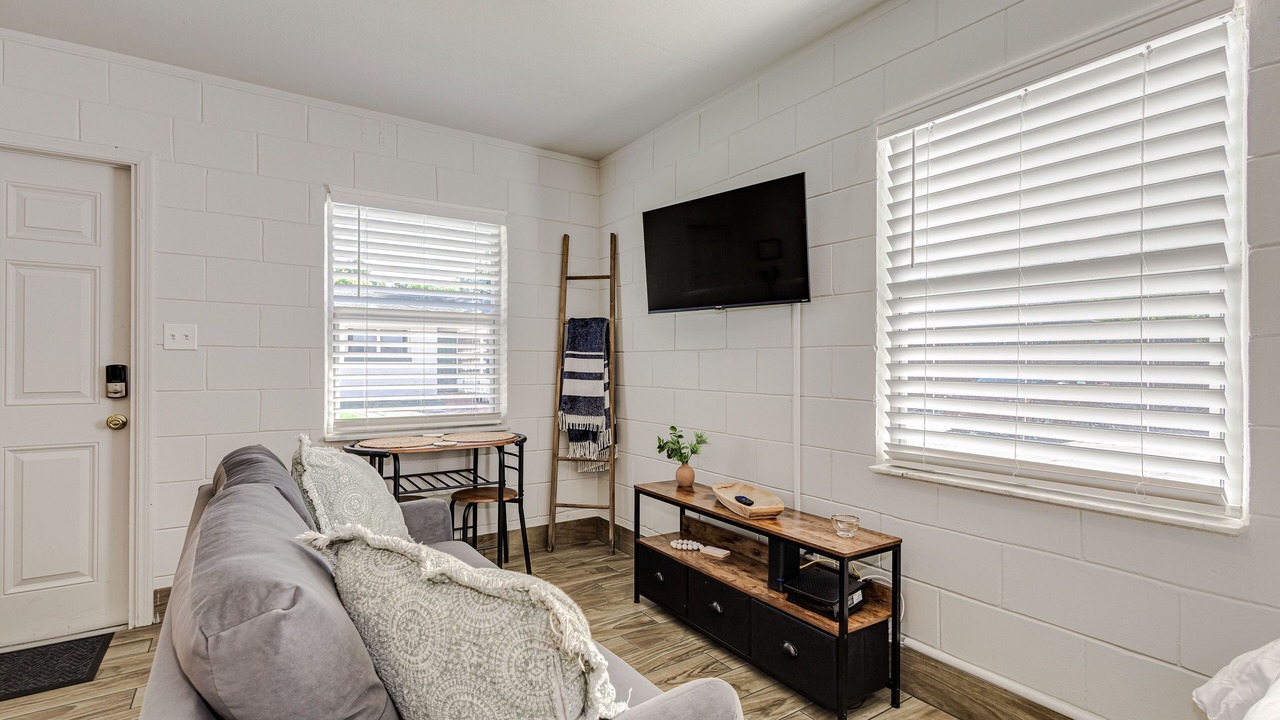 Photo of Livingroom in Winter Haven
