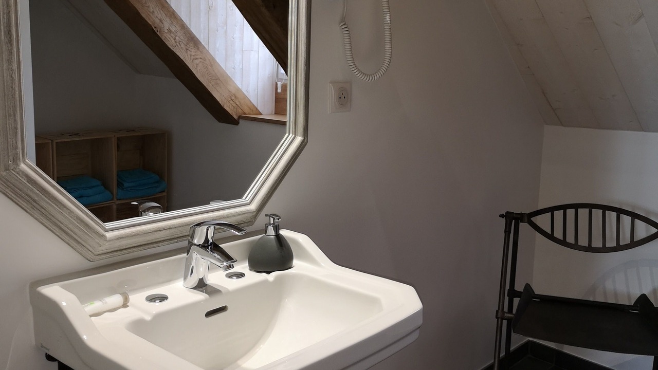 Photo of Bathroom in Hautvillers