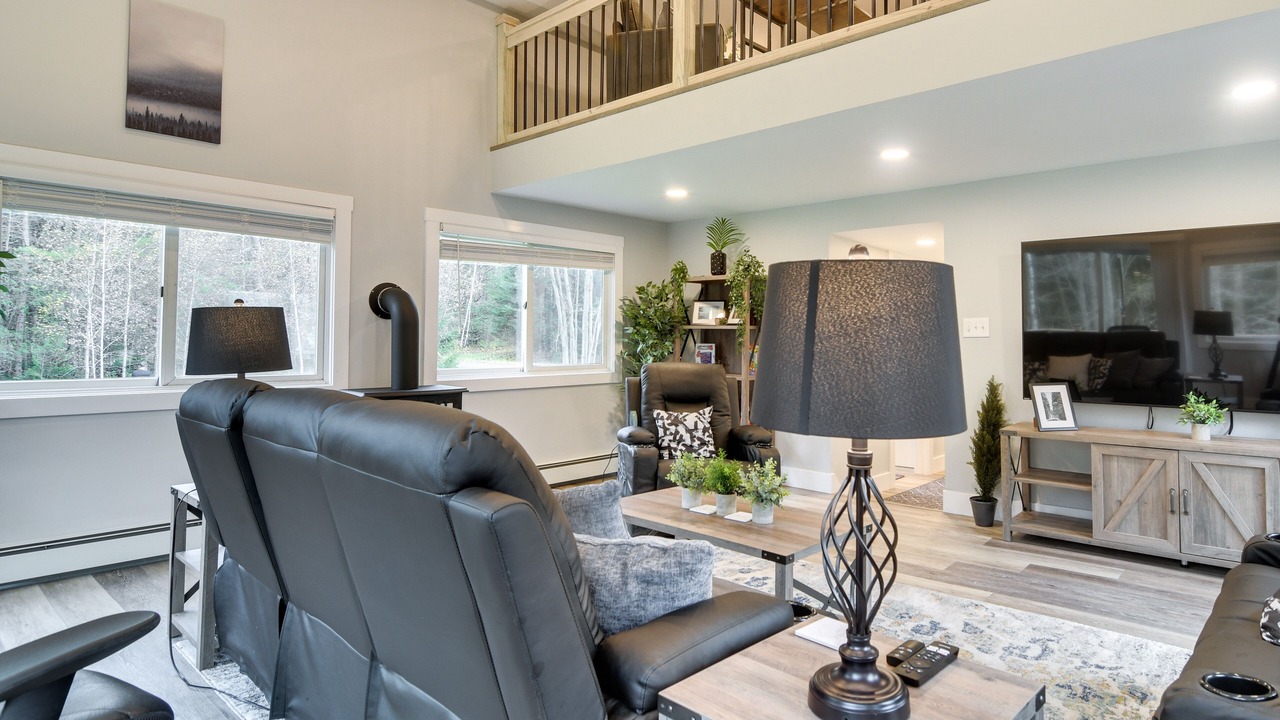 Photo of Others in Stark