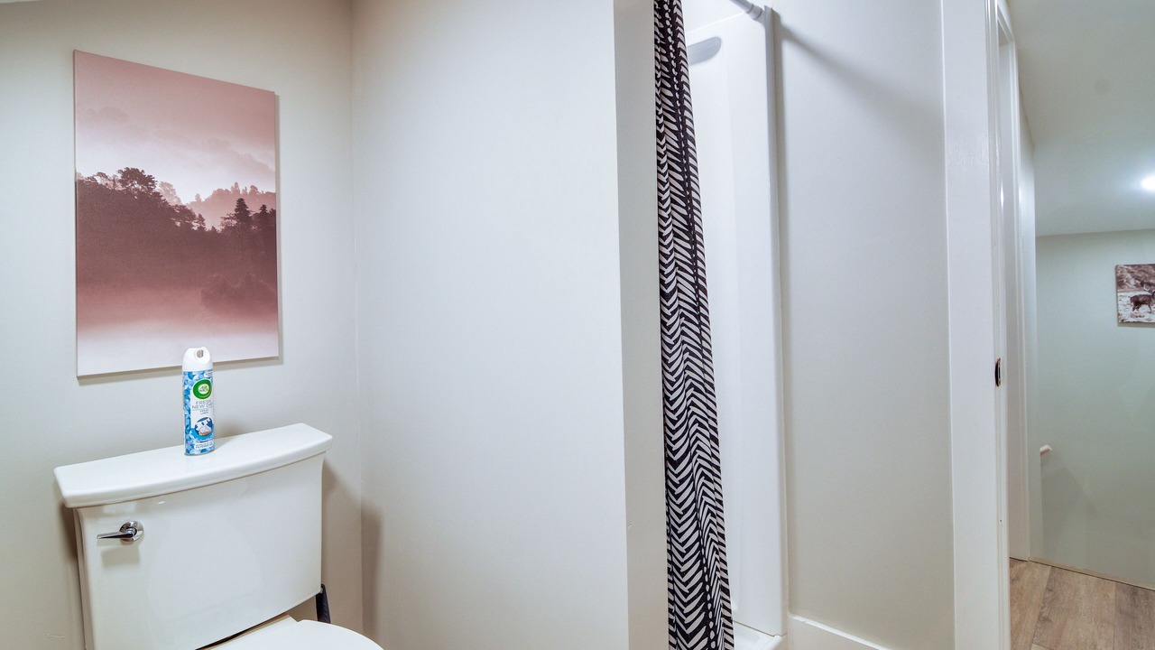 Photo of Bathroom in Stark