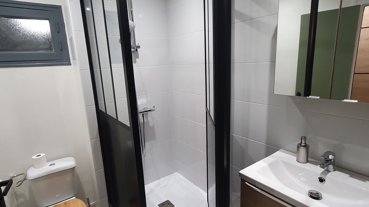 Photo of Bathroom in Tulle