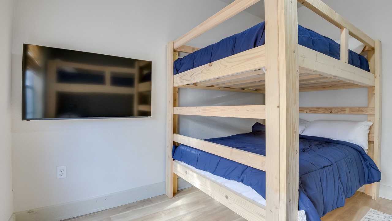 Photo of Bedroom in Graford